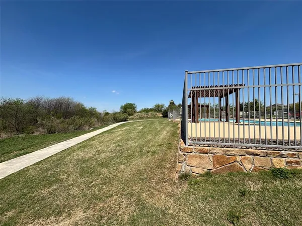 $325,000 | 2336 Old Pecos Trail, Fort Worth, TX 76131