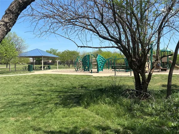 $325,000 | 2336 Old Pecos Trail, Fort Worth, TX 76131