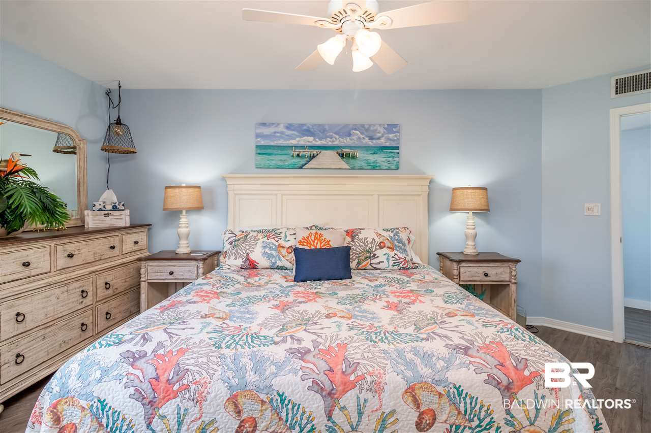 497 Plantation Road, Unit 1331 Gulf Shores, AL 36542 - Photo 13 of 35 Master Bedroom