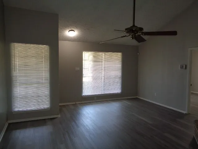 $1,850 | 19411 Lazy Valley Drive, Katy, TX 77449