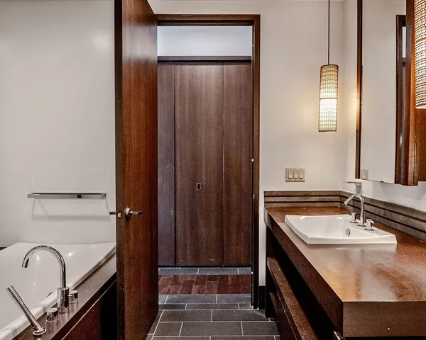 $620,000 | 40 Broad Street, Unit 21C | Financial District