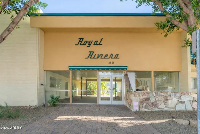 $2,400 | 3655 North 5th Avenue, Unit 114, Phoenix, AZ 85013