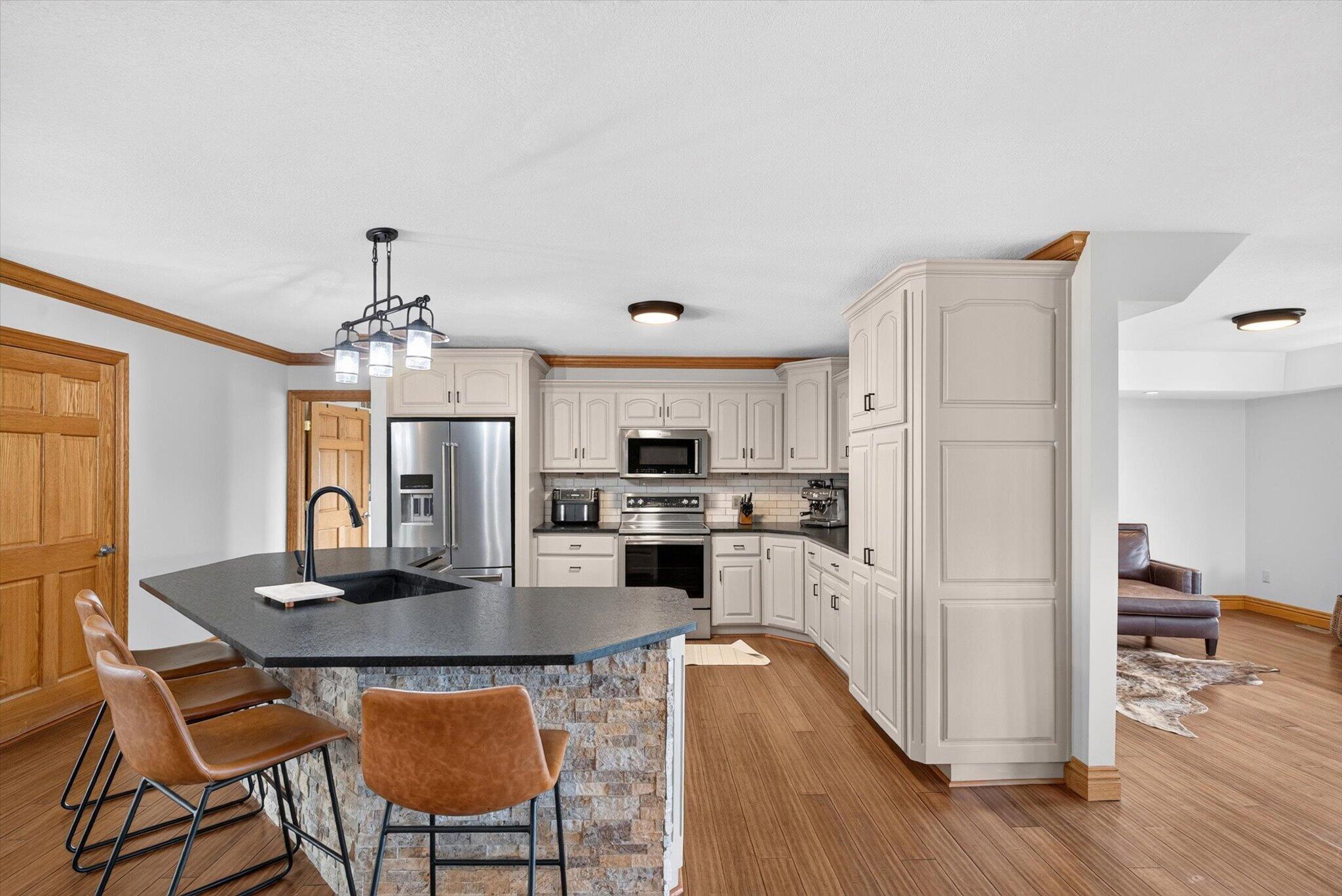 8070 Southeast 1100th Road Collins, MO 64738 - Photo 11 of 53 13-13