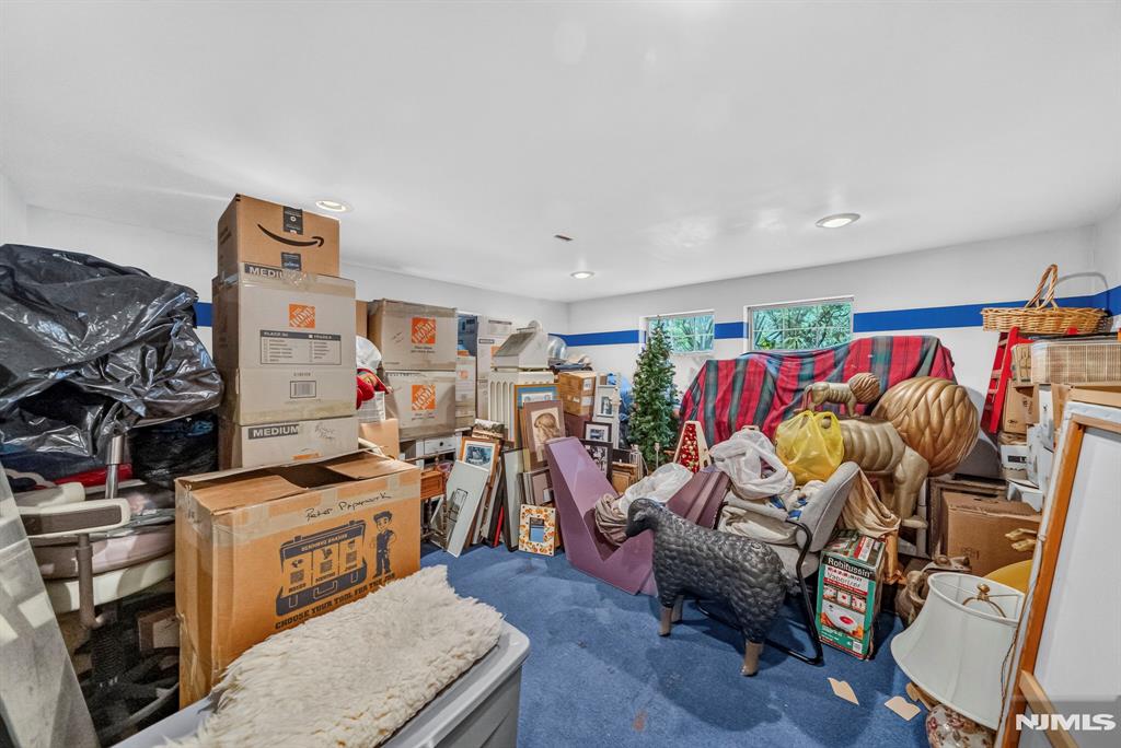 1230 Duncan Road Fort Lee, NJ 07024 - Photo 37 of 50