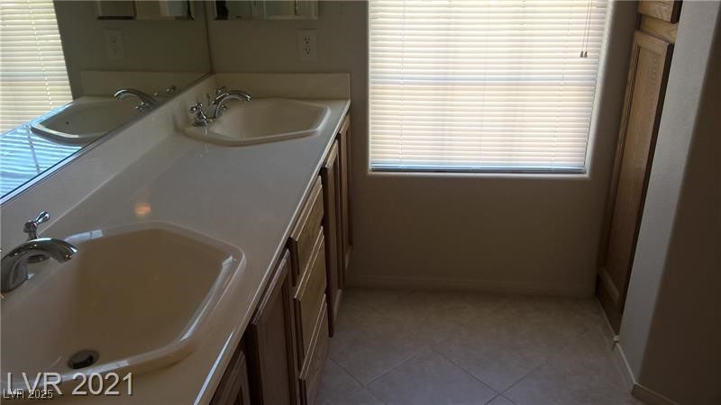 7290 Sheared Cliff Lane, Unit 102 Las Vegas, NV 89149 - Photo 37 of 50