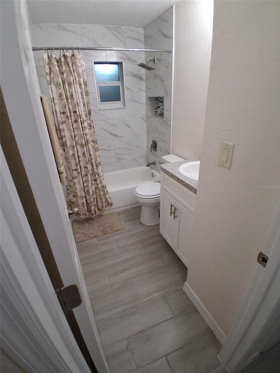 76 Garrison Lane Frostproof, FL 33843 - Photo 9 of 20