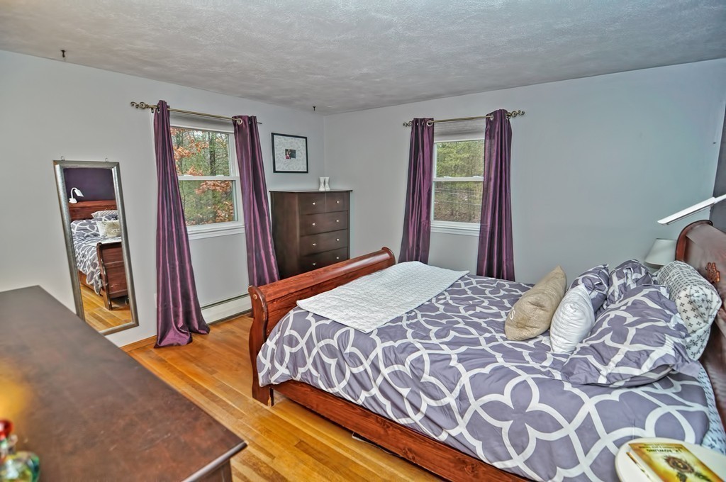 65 Searle Street Georgetown, MA 01833 - Photo 10 of 25 Gallery Image 10
