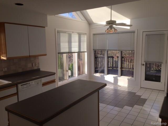 4333 Cedar Lake Road Howell, MI 48843 - Photo 8 of 26 kitchen into eating area.JPG