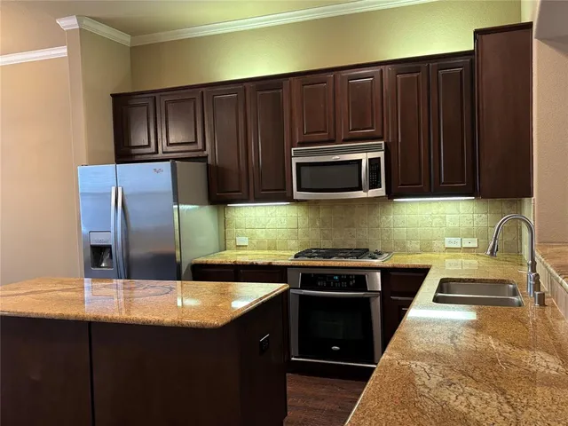 $2,750 | 5748 Robbie Road, Plano, TX 75024