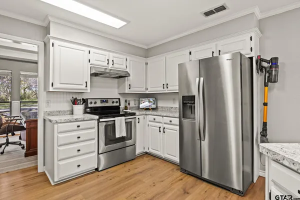 $489,900 | 321 Highway 67, Mount Vernon, TX 75457