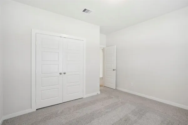$2,950 | 1567 King Rnch Road, Conroe, TX 77301