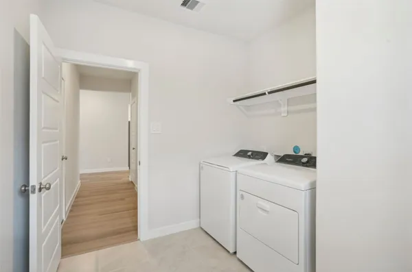 $2,950 | 1567 King Rnch Road, Conroe, TX 77301