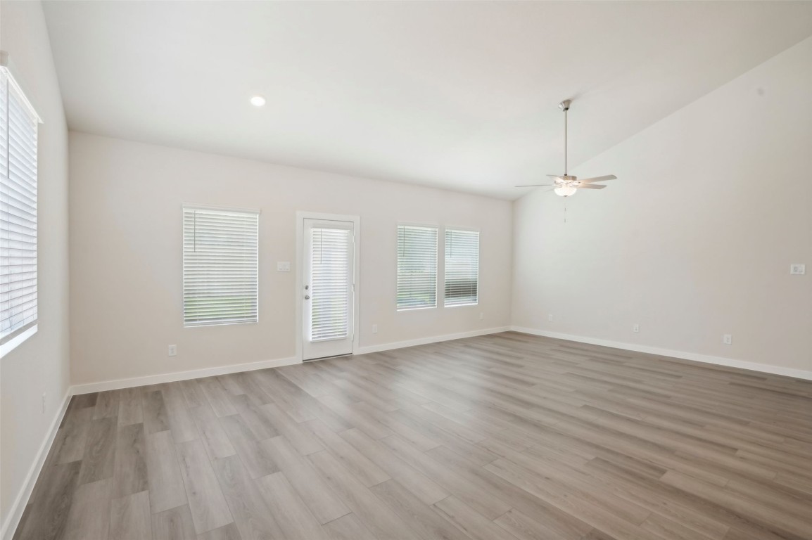 1567 King Rnch Road Conroe, TX 77301 - Photo 16 of 45