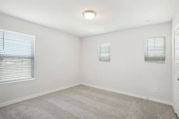 $2,950 | 1567 King Rnch Road, Conroe, TX 77301