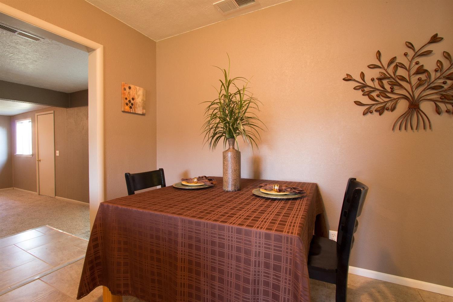 1593 Roberts Road Medford, OR 97504 - Photo 6 of 15 Additional Photo
