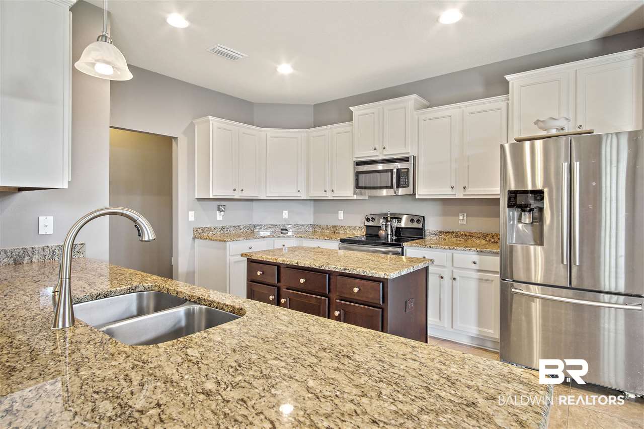 9766 Ottawa Drive Daphne, AL 36526 - Photo 11 of 34