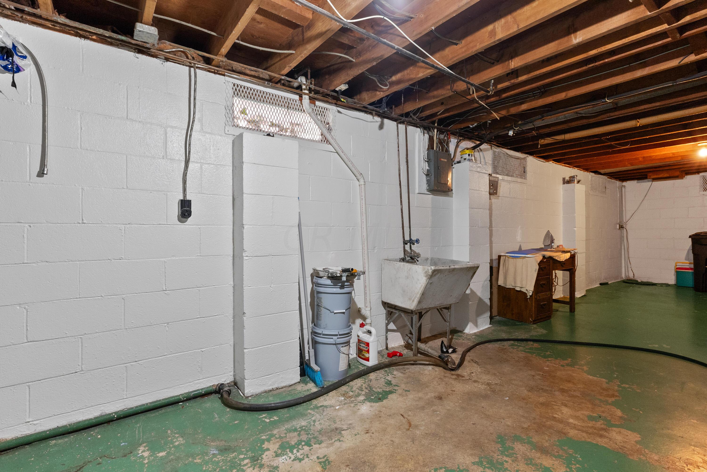 1089 South Yearling Road Columbus, OH 43227 - Photo 23 of 28 Basement