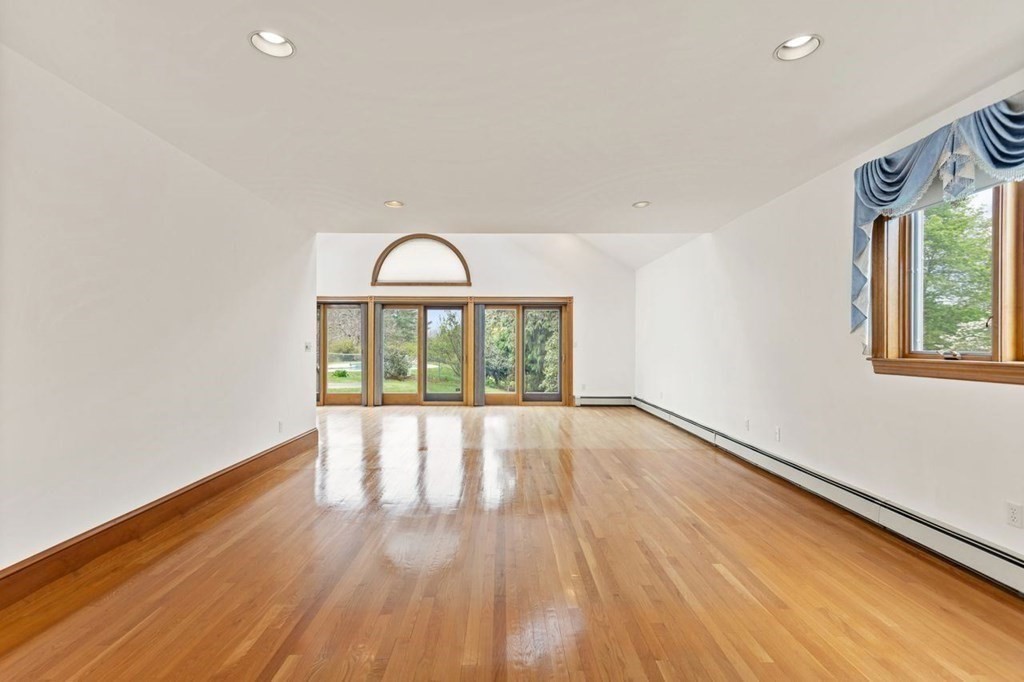 147 Chapin Road Hudson, MA 01749 - Photo 8 of 41 Gallery Image 8