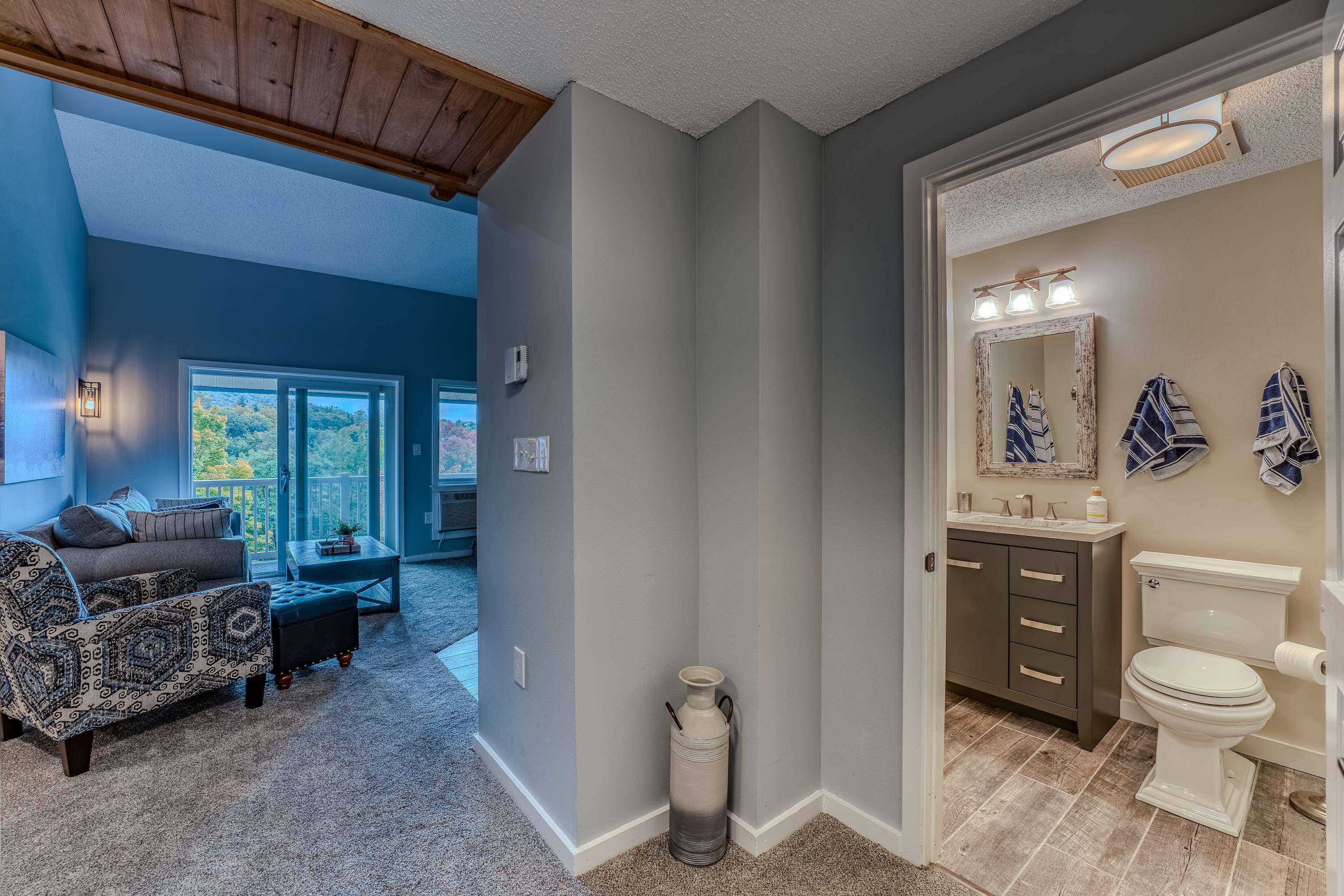 36 Lodge Road, Unit C306 Lincoln, NH 03251 - Photo 10 of 47 Gallery Image 10