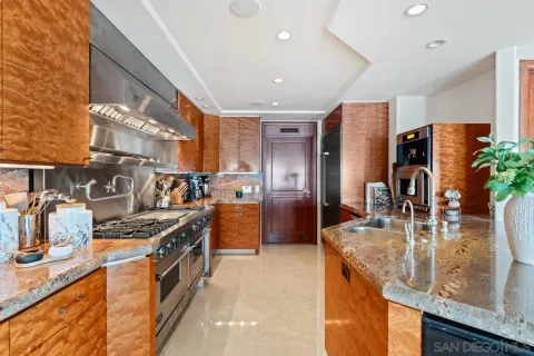 $8,649,000 | 2741 Bayside Walk, San Diego, CA 92109