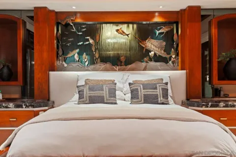 $8,649,000 | 2741 Bayside Walk, San Diego, CA 92109