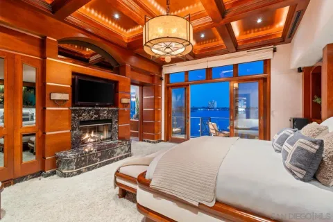 $8,649,000 | 2741 Bayside Walk, San Diego, CA 92109