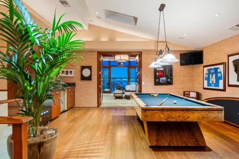 $9,595,000 | 2741 Bayside Walk, San Diego, CA 92109