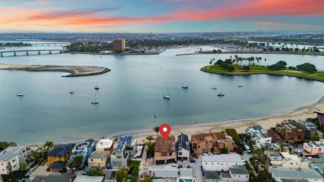 $9,595,000 | 2741 Bayside Walk, San Diego, CA 92109