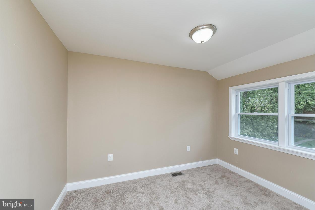 1535 Stonewood Road Baltimore, MD 21239 - Photo 14 of 25 Bedroom