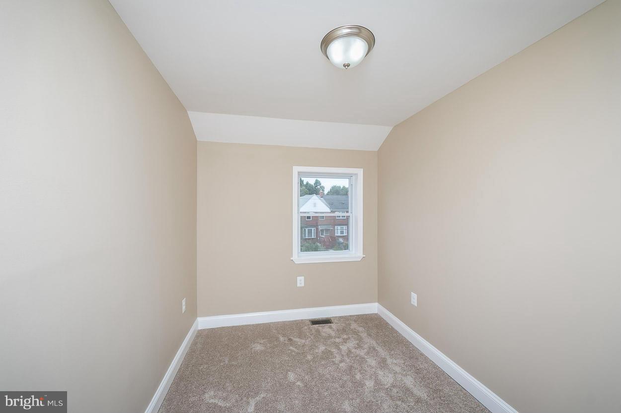 1535 Stonewood Road Baltimore, MD 21239 - Photo 15 of 25 Bedroom