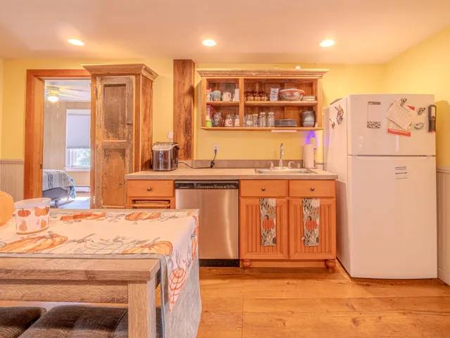 $362,000 | 11 On The Green, Poultney, VT 05764