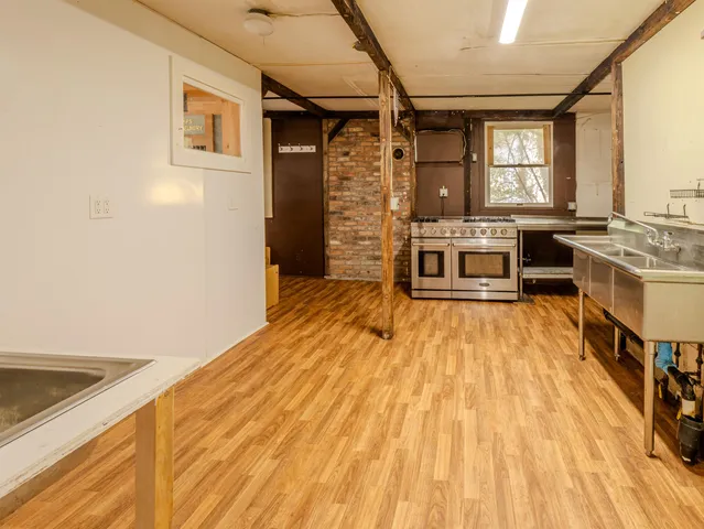 $362,000 | 11 On The Green, Poultney, VT 05764