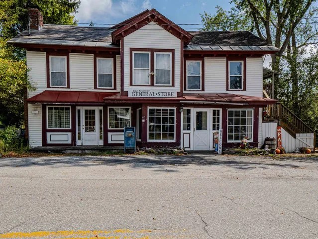 $362,000 | 11 On The Green, Poultney, VT 05764