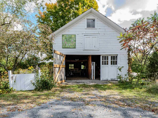 $362,000 | 11 On The Green, Poultney, VT 05764