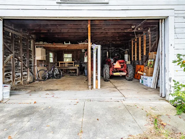 $362,000 | 11 On The Green, Poultney, VT 05764