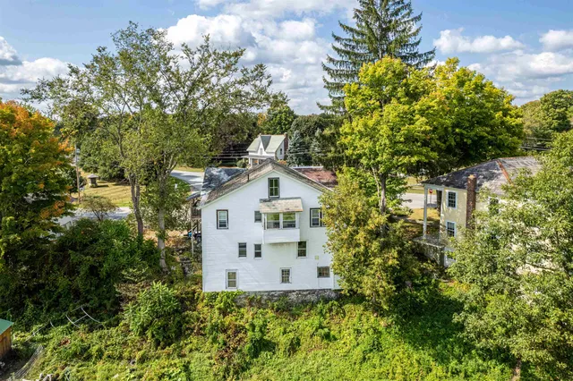 $362,000 | 11 On The Green, Poultney, VT 05764