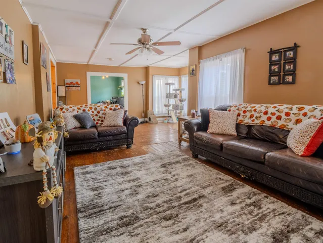 $362,000 | 11 On The Green, Poultney, VT 05764