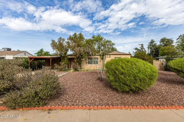 $220,000 | 1712 West Weldon Avenue, Phoenix, AZ 85015