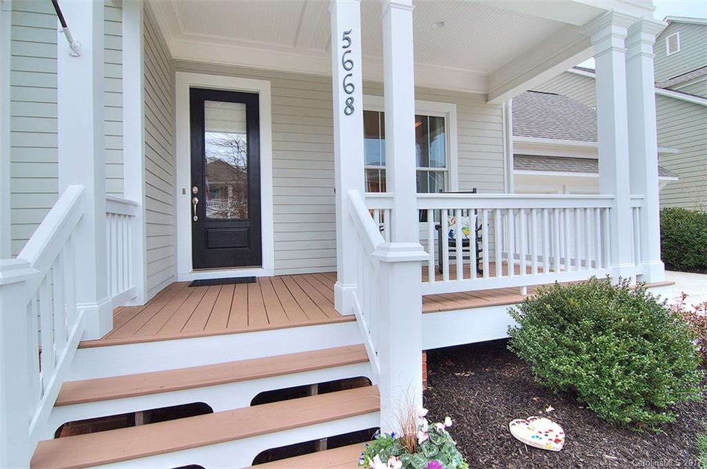 5668 Morris Hunt Drive Fort Mill, SC 29708 - Photo 2 of 24 Gallery Image 2