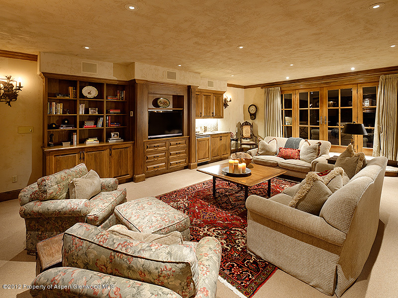 350 West Reds Road Aspen, CO 81612 - Photo 10 of 28 Family Room