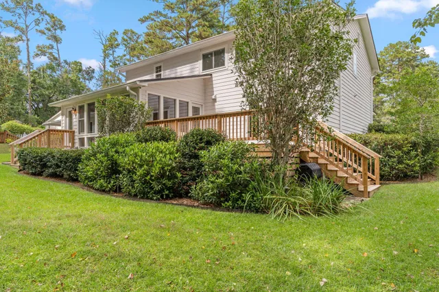 $910,000 | 2003 Ellicott Drive, Tallahassee, FL 32308