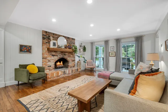 $910,000 | 2003 Ellicott Drive, Tallahassee, FL 32308