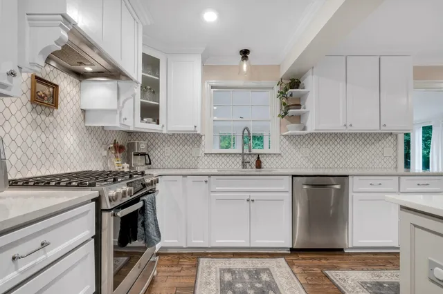 $910,000 | 2003 Ellicott Drive, Tallahassee, FL 32308