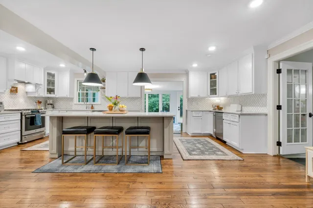 $910,000 | 2003 Ellicott Drive, Tallahassee, FL 32308