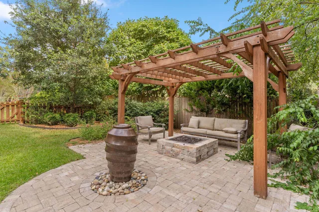 $910,000 | 2003 Ellicott Drive, Tallahassee, FL 32308