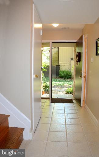 1723 Ivy Oak Square Reston, VA 20190 - Photo 21 of 28 Interior (General)