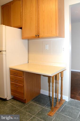 1723 Ivy Oak Square Reston, VA 20190 - Photo 4 of 28 Kitchen