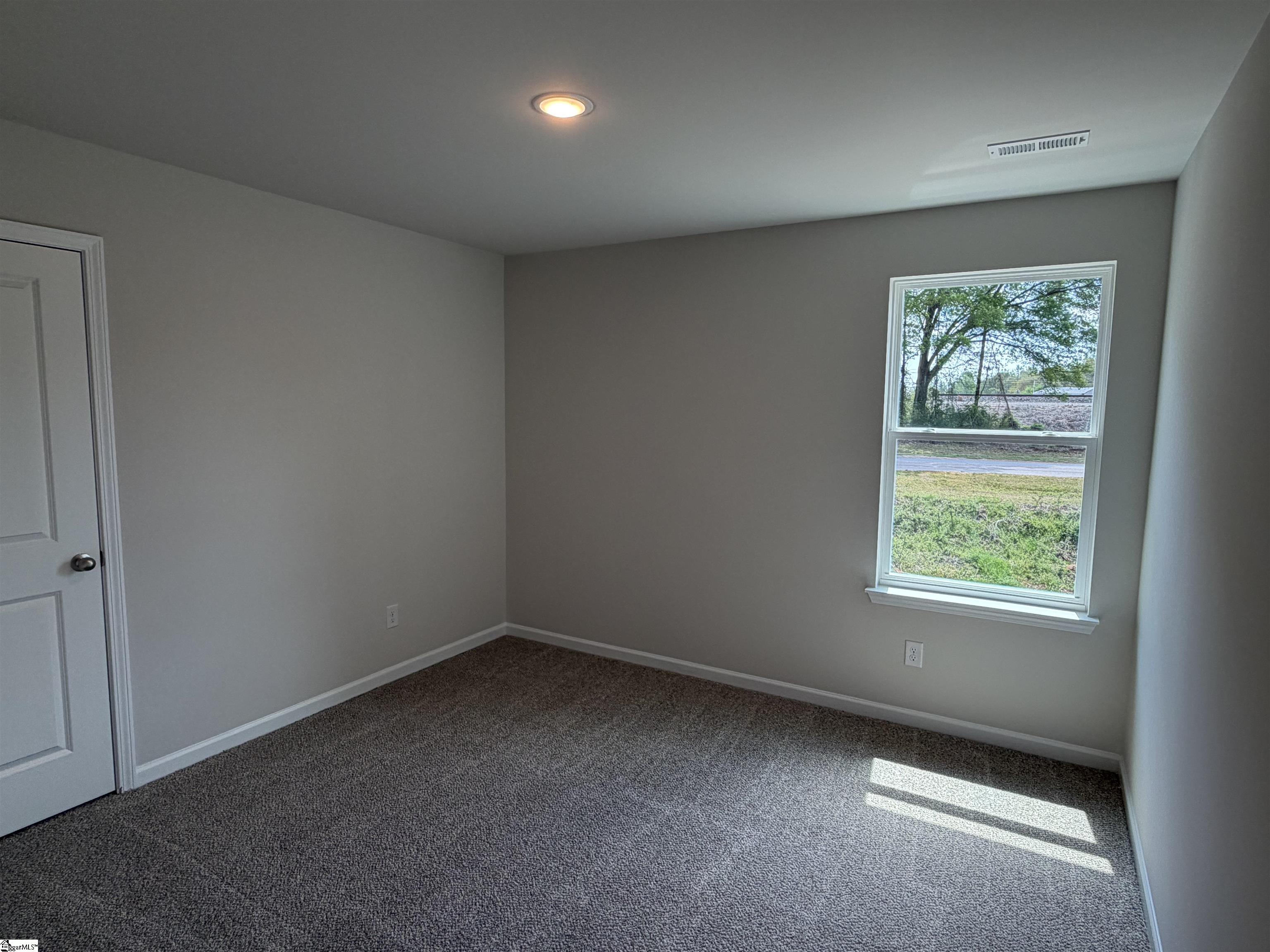 11 Campbell Street Duncan, SC 29334 - Photo 8 of 12