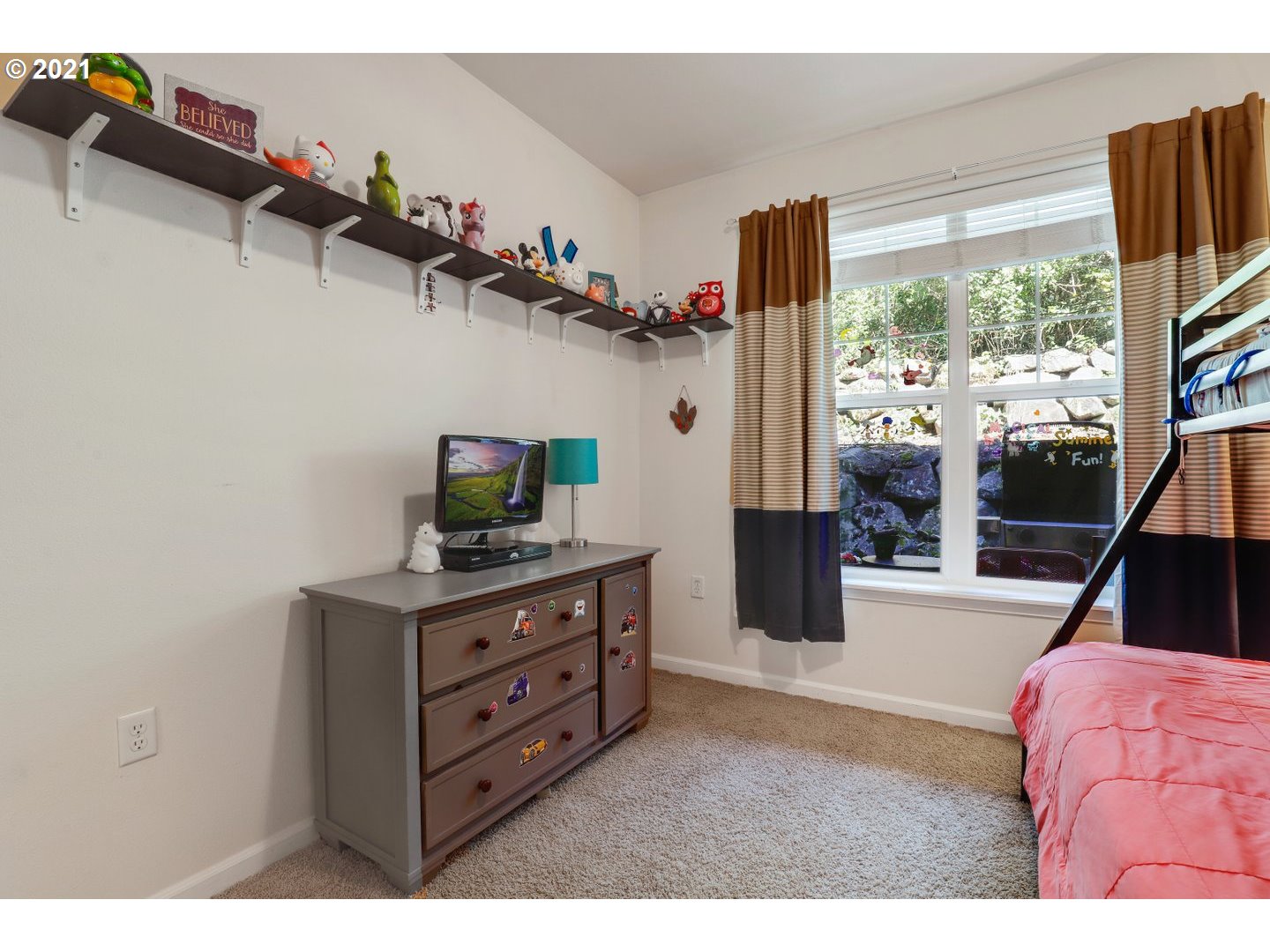 870 Springtree Lane West Linn, OR 97068 - Photo 15 of 29 Gallery Image 15