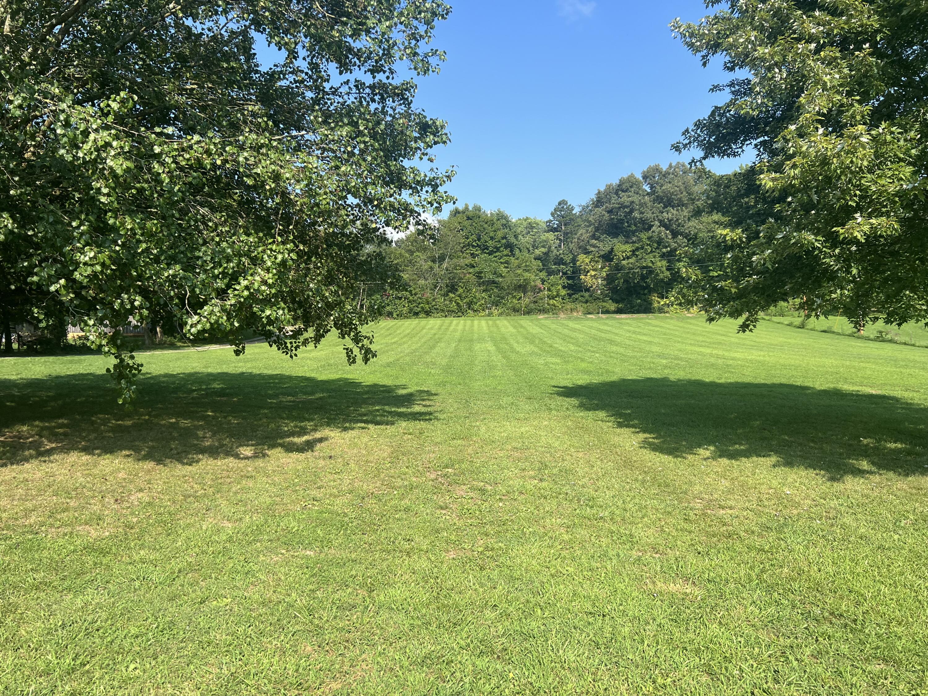 168 Grayson Lane Whitwell, TN 37397 - Photo 3 of 3 IMG_0586